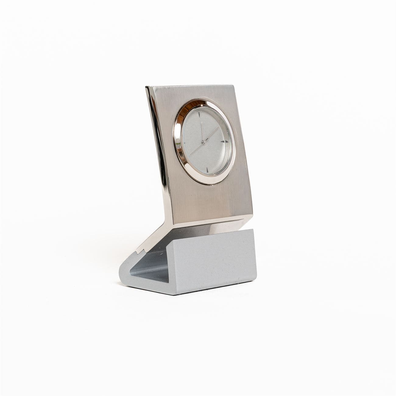 Reloj de Escritorio Metálico